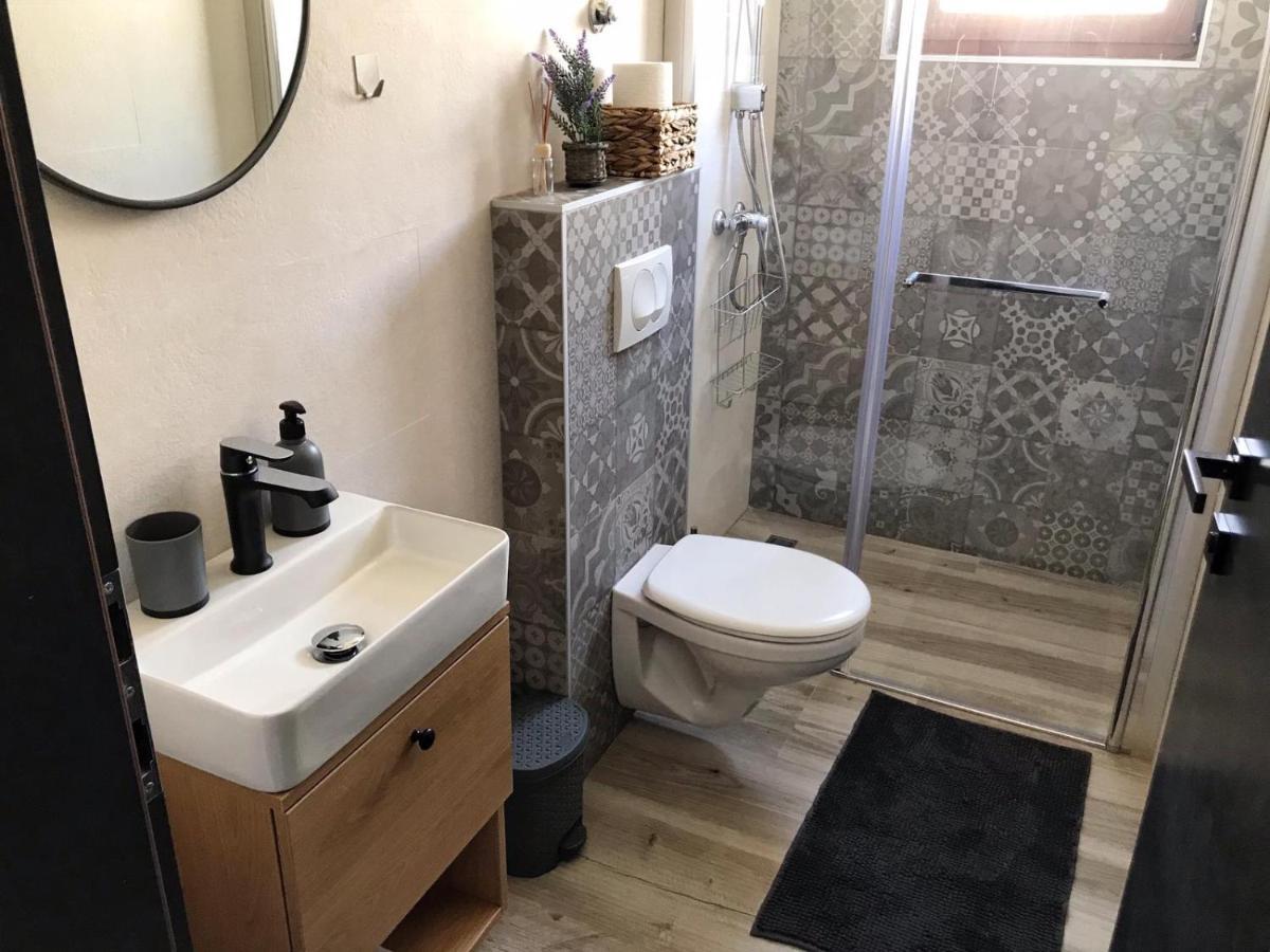 Apartmani Rina Donja Jagodnja Екстер'єр фото