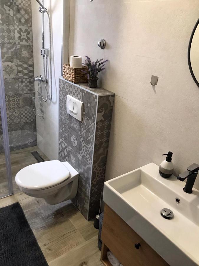 Apartmani Rina Donja Jagodnja Екстер'єр фото